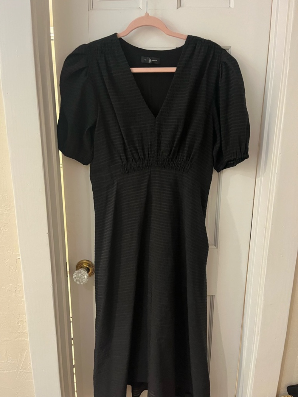 Club Monaco Black V-Neck Midi Dress with Puff Sleeves